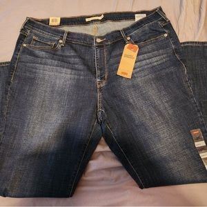 Levi’s jeans NWT size 22W